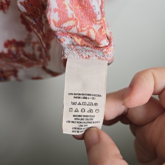 FREE PEOPLE‎ Paisley Boho Chic V neck Bell Sleeve Blouse Tunic Top S - Picture 12 of 12